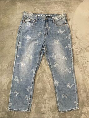 S.O.N.G. Timeless Fit Butterfly Print High Rise Jeans Light Wash Size 13/31